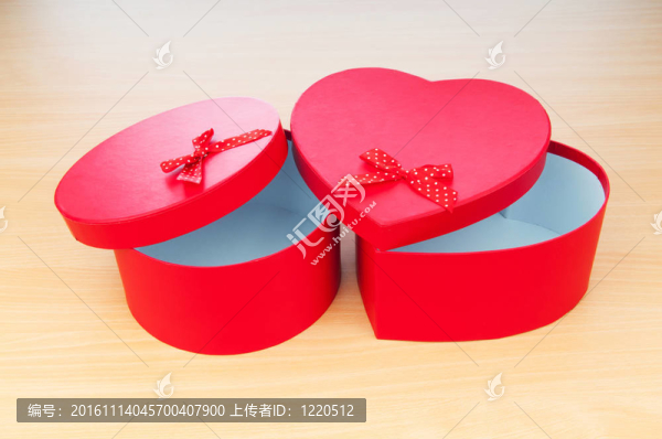 隨著公司對(duì)圣誕節(jié)的概念表