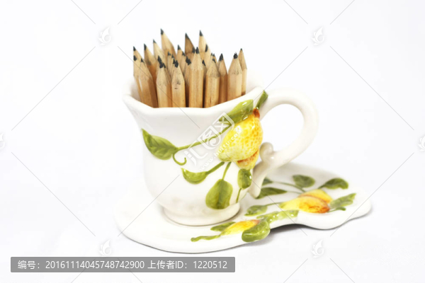 杯子里的鉛筆