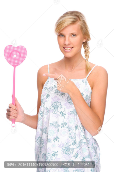 用蒼蠅拍的女人