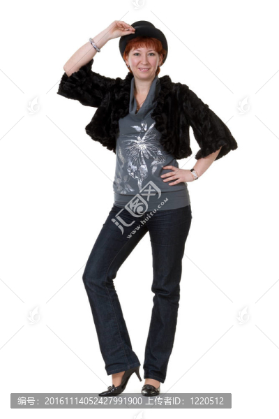 在帽子的女孩