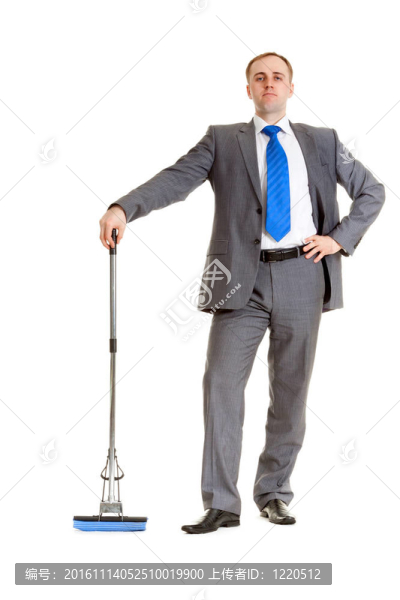 帶著一個拖的商人