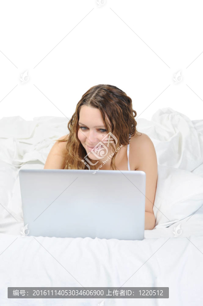 女人的筆記本電腦-匯圖網(wǎng) www.fosd68.com 女人的筆記本電腦