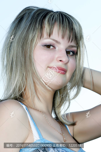 漂亮的女孩