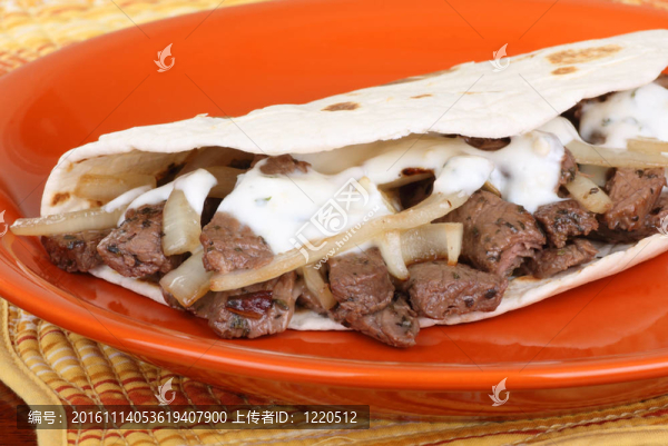 醬牛肉皮塔餅