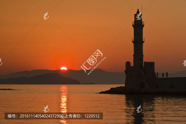 城堡的日落-匯圖網(wǎng) www.fosd68.com 城堡的日落