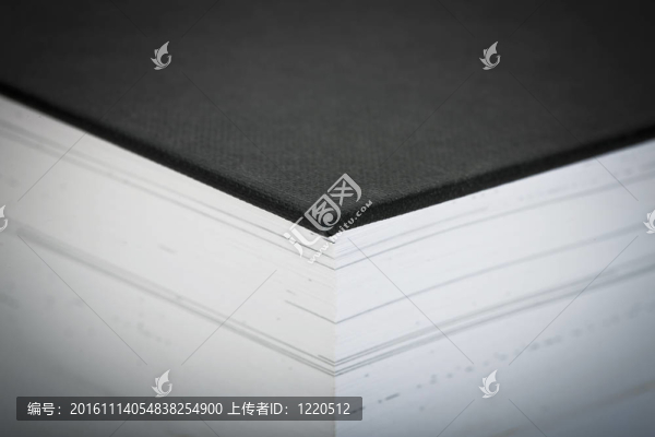 近距離的一本書(shū)