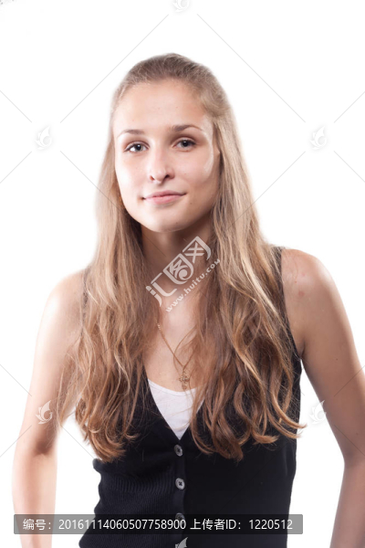 一個長頭發(fā)的漂亮女孩的肖像
