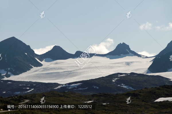 夏季挪威山脈。