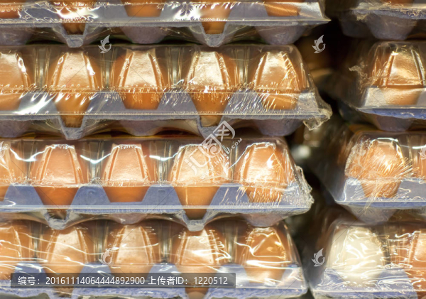 超市大套餐里的雞蛋
