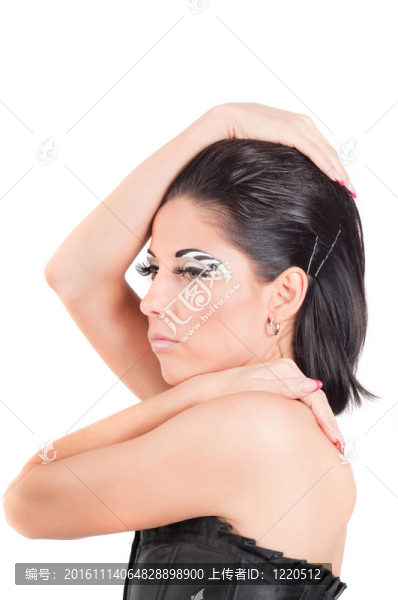 具有彩色面藝術(shù)的女人