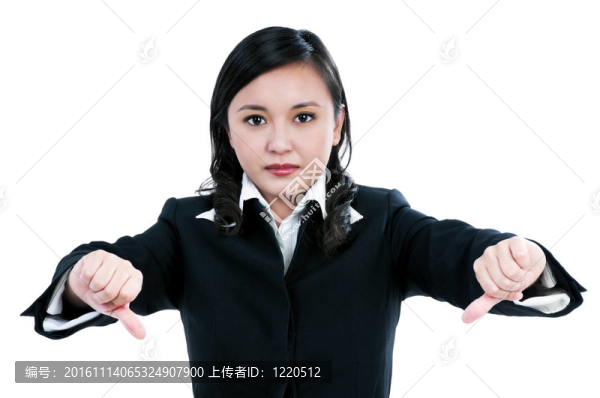 激動的女商人顯示拇指朝下的手勢