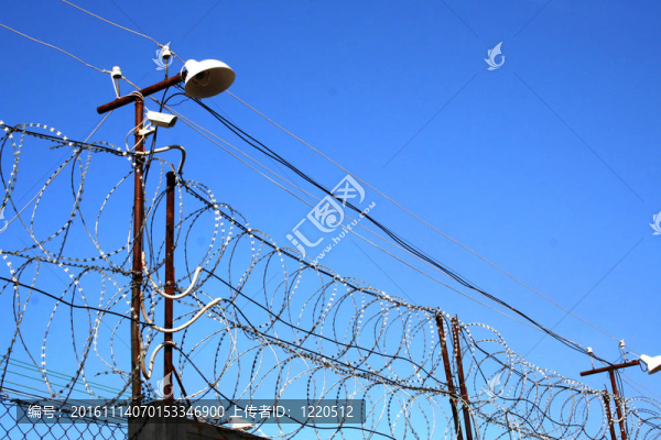 鐵絲網(wǎng)監(jiān)獄基本防護(hù)