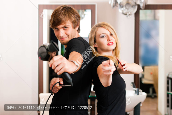 男女理發(fā)師