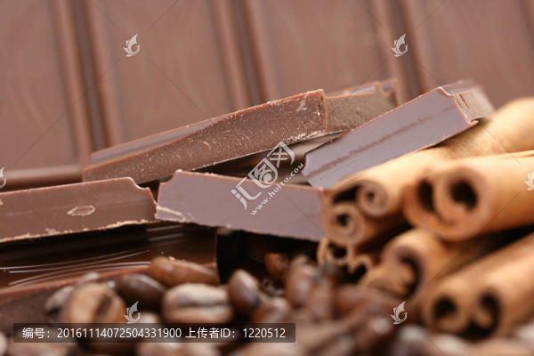 巧克力咖啡和肉桂