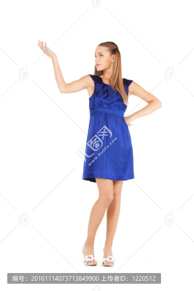 可愛的女人穿著優(yōu)雅的衣服-匯圖網(wǎng) www.fosd68.com 可愛的女人穿著優(yōu)雅的衣服