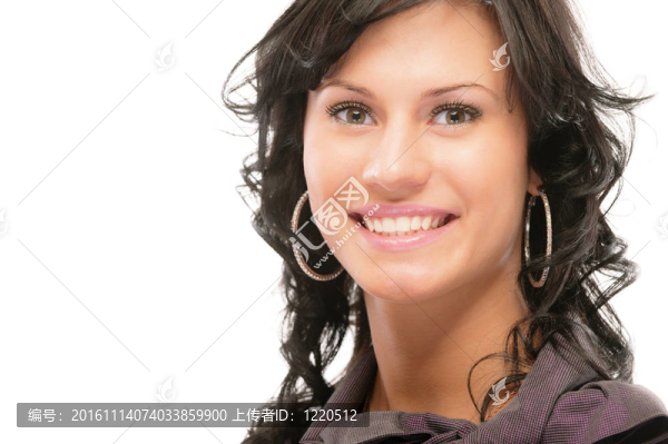 美麗黑發(fā)女人的肖像