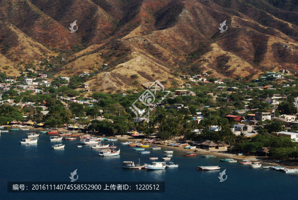 Taganga接近圣瑪爾塔哥倫比亞加勒比海岸的沙灘上。Taganga是許多游客參觀，是新鮮的魚和海灘