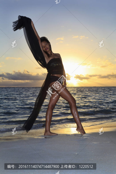 美麗的黑人女舞者