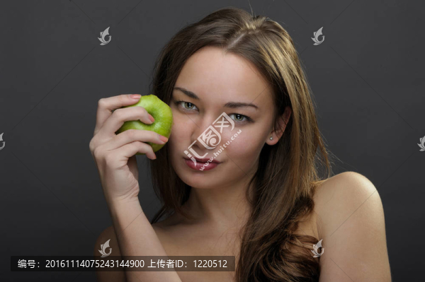 女人與蘋果