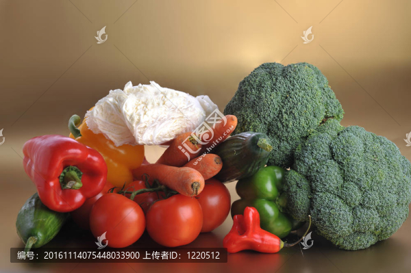 許多不同的新鮮蔬菜