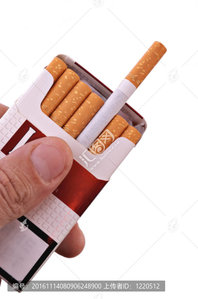 打開香煙盒