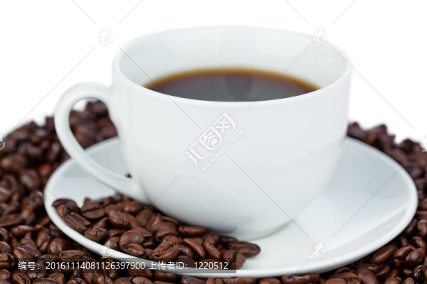 一杯咖啡和咖啡豆