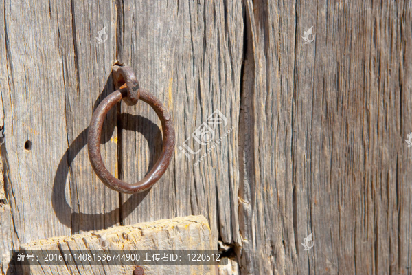 古老的門(mén)；Calatanazor；索里亞；西班牙