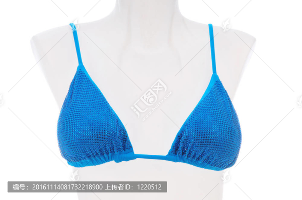 女人泳裝孤立在白色