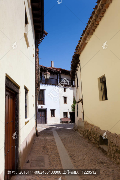 科瓦魯維亞斯的街道；Burgos；卡斯蒂利亞-列昂；西班牙