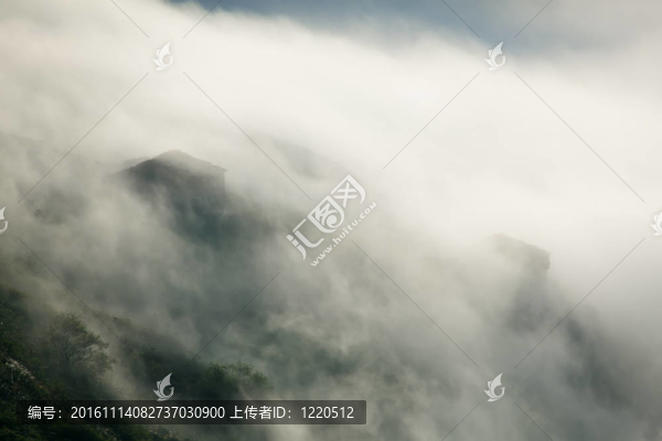 對(duì)estacas德·特魯巴港；坎塔布里亞；西班牙
