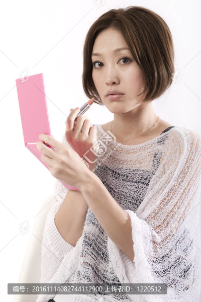 美麗的亞洲女子