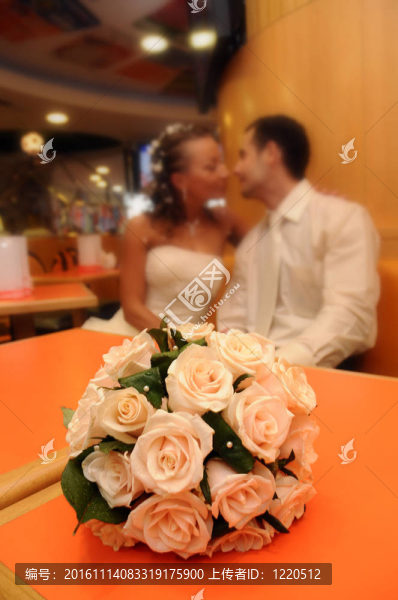 年輕夫妻
