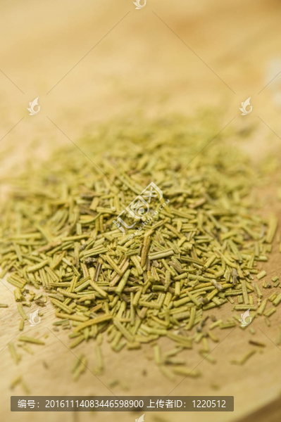 剁碎的迷迭香