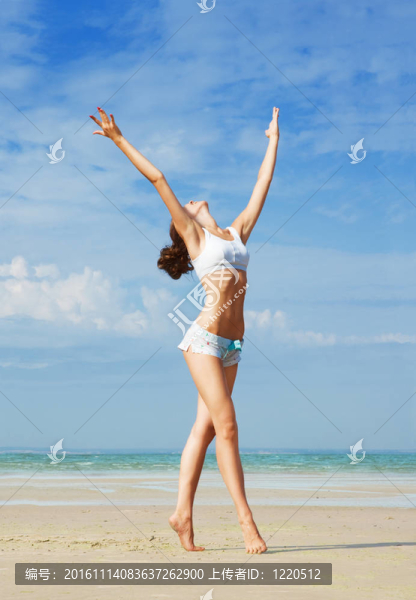 海灘上的女人