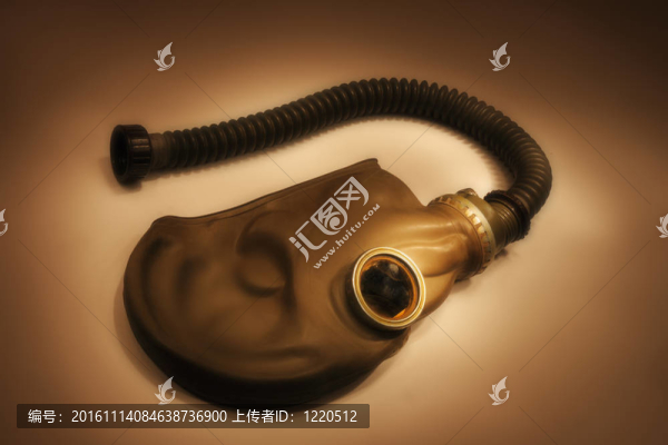 舊的防毒面具
