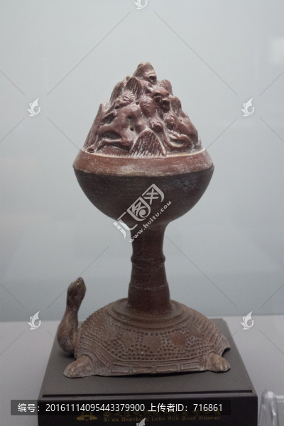 漢代黃釉熏爐