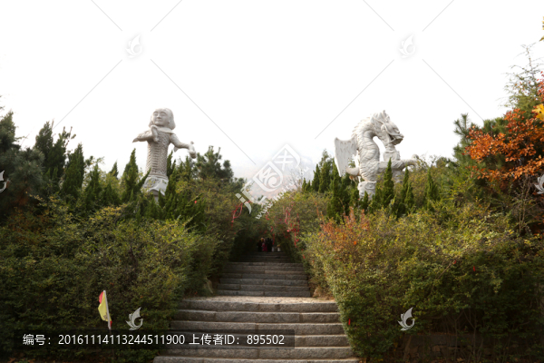 上山臺階