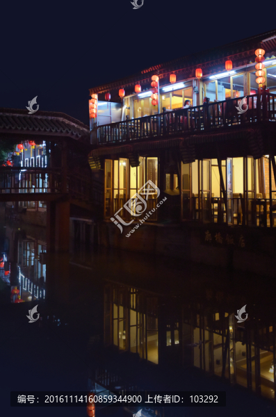 上海朱家角的古建筑酒樓