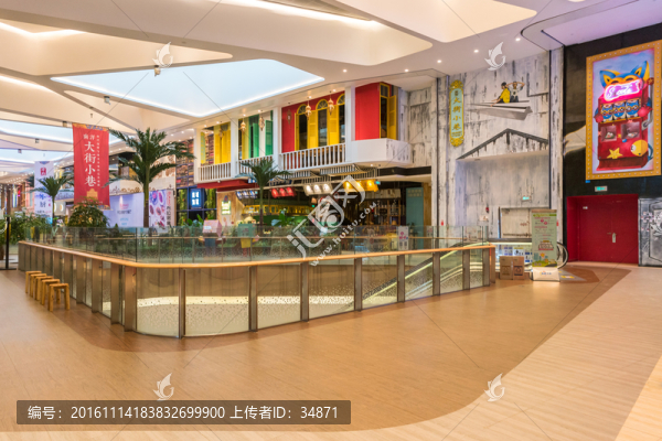 商業(yè)中心公裝