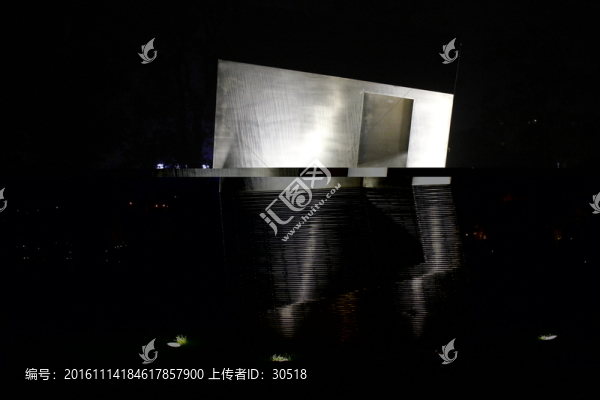 匠心獨具