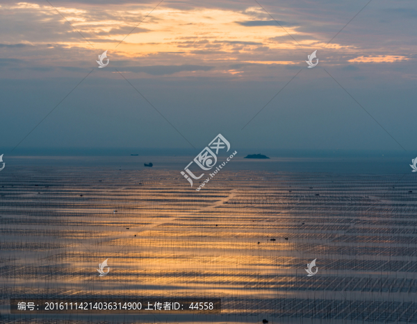 海面日出