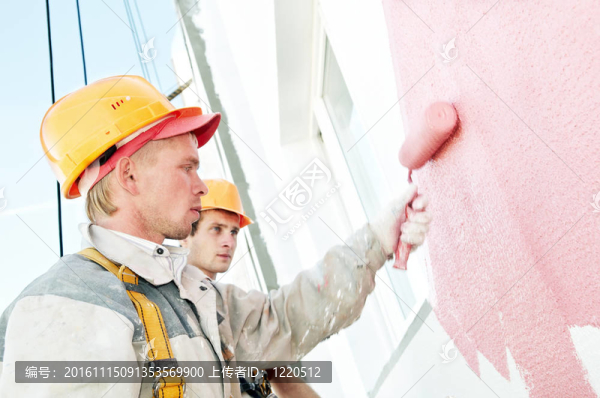 建筑立面油漆工人
