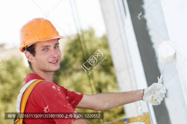 建筑立面油漆工人