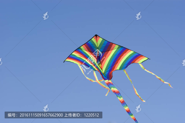 彩色條紋的風(fēng)箏