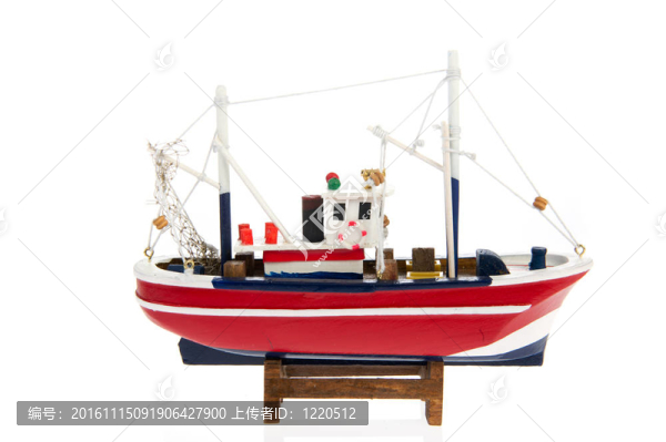 拖網(wǎng)漁船-匯圖網(wǎng) www.fosd68.com 拖網(wǎng)漁船