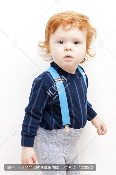 小男孩的肖像-匯圖網(wǎng) www.fosd68.com 小男孩的肖像