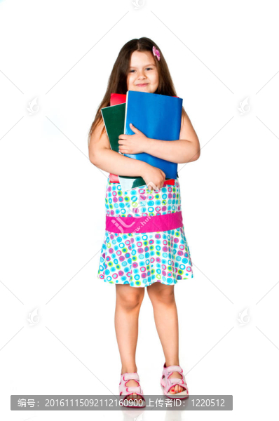 女孩用筆記本電腦