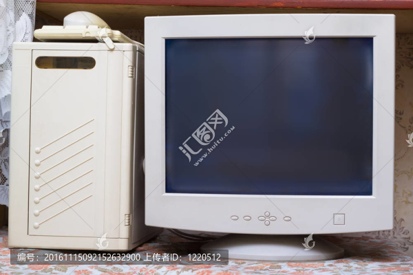 臺(tái)式電腦