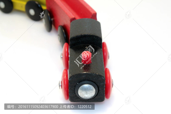 木材的火車(chē)