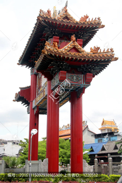 紅色的門(mén)
